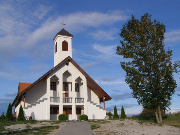 crkva marije pomocnice 3